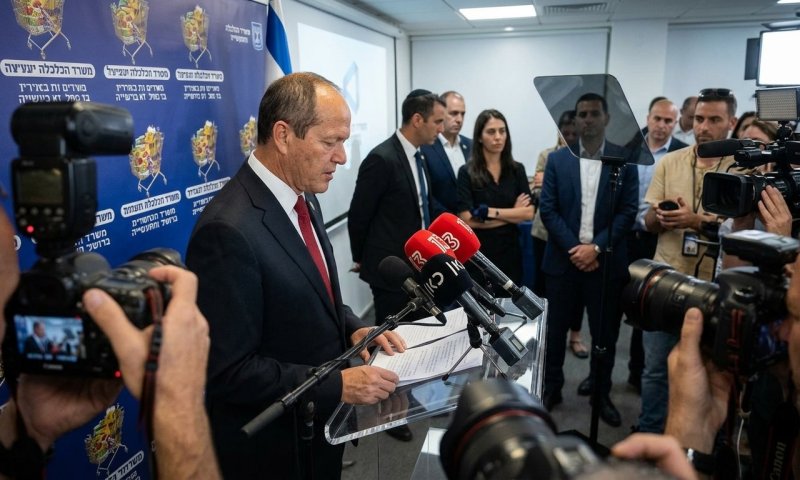 ברקת תוקף את בעל קשת 12: "ורטהיים מחזיק במונופולי מזון ולוחם נגד הורדת יוקר המחיה"