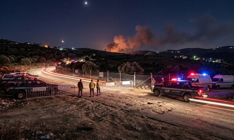 צה"ל מפוצץ בתים בדרום לבנון ומקים מחסומים לאורך הקו הצהוב