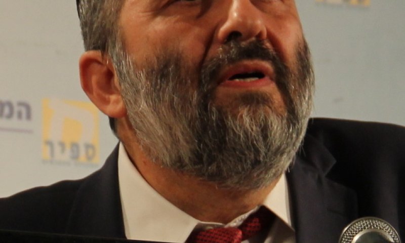 ח"כי ש"ס ביקרו בכלא חרדים שסירבו להתגייס - ביום שצה"ל תקף באיראן