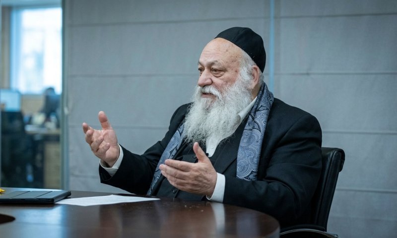 האדמו"ר מגור הכריע: גולדקנופף יישאר בכנסת הבאה