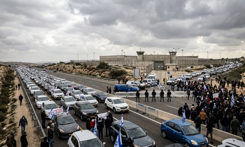 אגודת ישראל מובילה מחר שיירת רכבים ענקית לכלא 10: "הכל על השולחן"