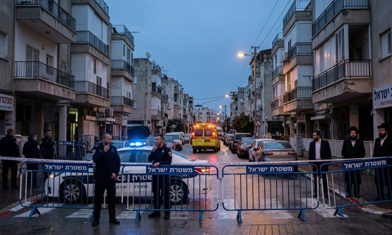 למרות התנגדות המשטרה: נער שהודה בדקירת אב בבני ברק שוחרר למעצר בית