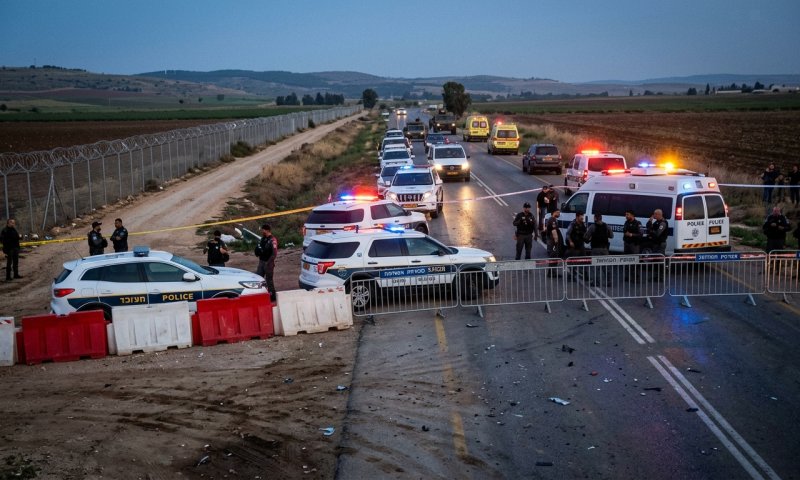 תיעוד חושף: סגן הרבש"ץ מחוות גלעד ירה במחבלים כשהוא פצוע אנוש