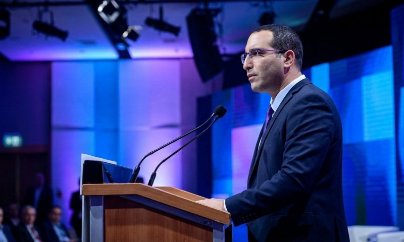 ואנס הדהים: "לאיראן יש זכות להגנה עצמית" - והשווה אותה לישראל