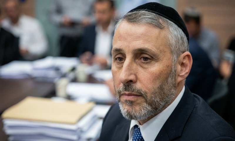 ח"כ ביטון מש"ס נחקר שנית בלהב 433 בחשד להברחת כספי מדינה לעיתון מפלגתי