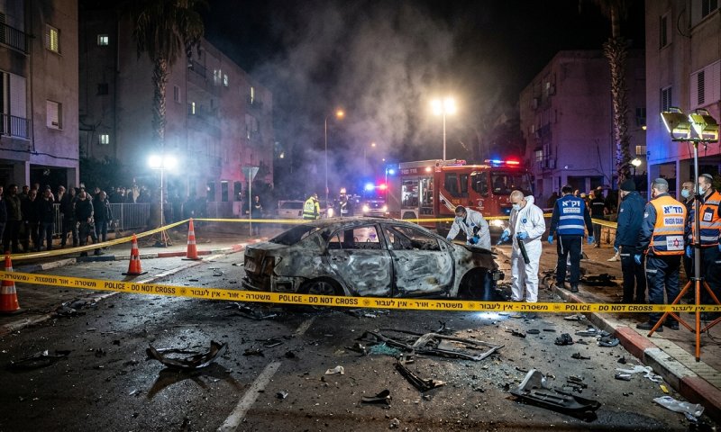 גבר נהרג בפיצוץ רכב בקריית גת - החשד: חיסול פלילי מתוכנן