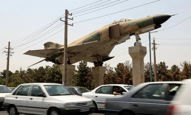 איראן לקטאר: הטייסים העצורים במצב גופני ירוד