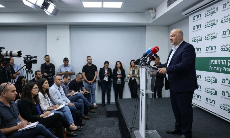 מנסור עבאס מטיל פצצה: רע"מ תקיים פריימריז ותרוץ לבד בבחירות