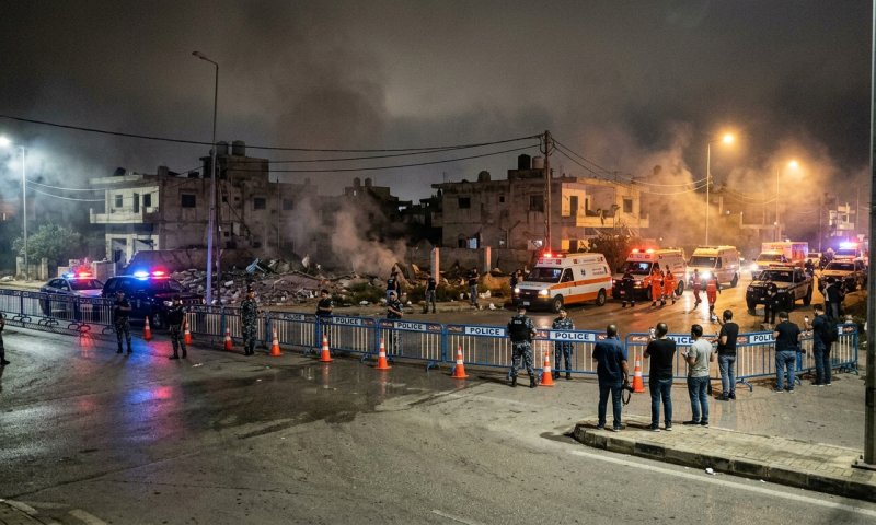 צה"ל תקף מחסני נשק ומפקדות חיזבאללה בדרום לבנון