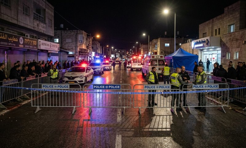 ירי במספרה בטמרה: שני גברים פונו לרמב"ם במצב קשה