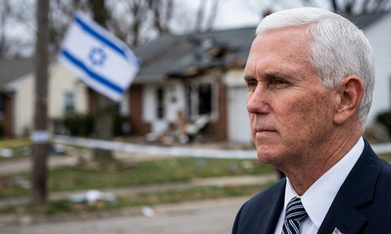 FBI חוקר פשע שנאה: בית עם דגל ישראל הוצת באינדיאנה