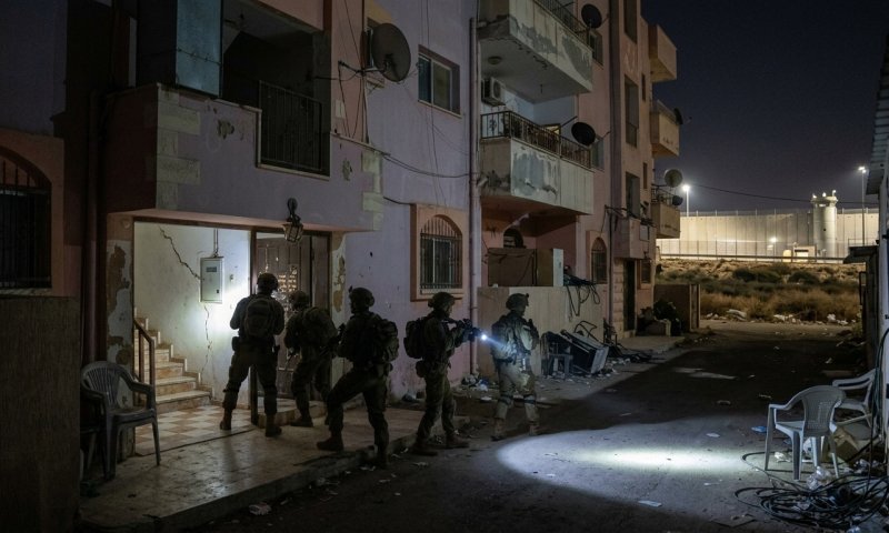 מבצע ענק בקו התפר: כ-30 חשודים בהברחת שב"חים נעצרו