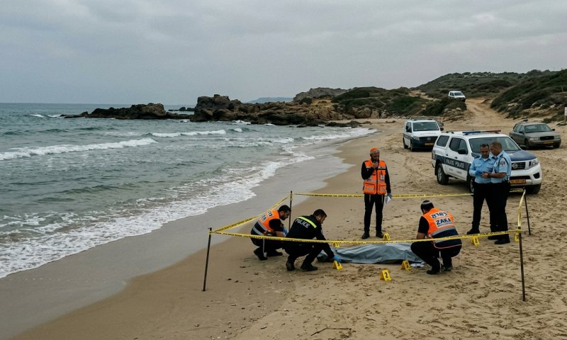 גופה נפלטה לחוף הים בזכרון יעקב, המשטרה פתחה בחקירה
