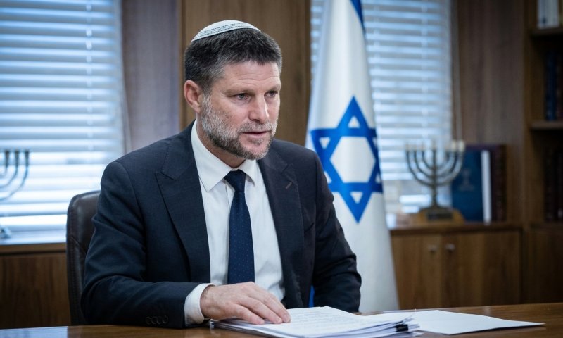 הוקול ואדמס גינו את סמוטריץ' על השתתפותו במצעד יום ישראל בניו יורק