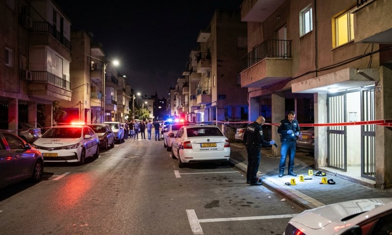 שוטרת נחקרה בחשד שסייעה לחשודות ברצח בניהו רזי