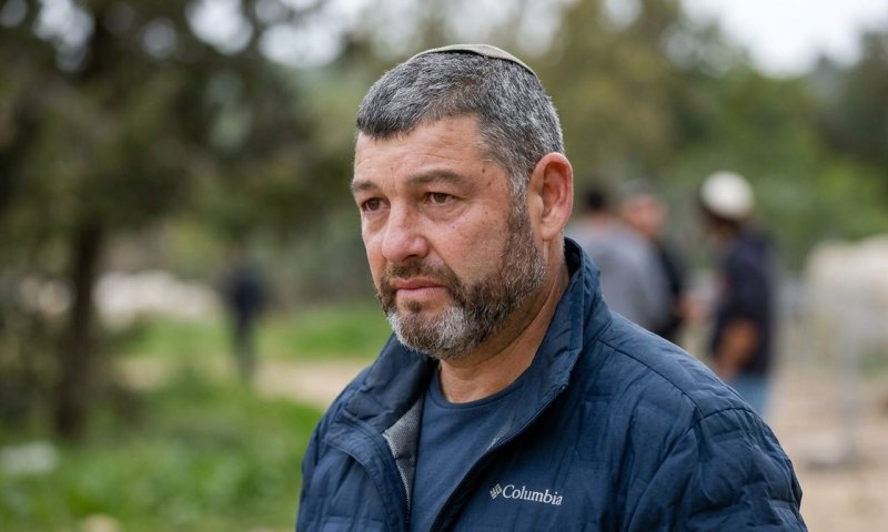 בוגרי בני דוד דורשים מוינטר ונחמה להתאחד או לפרוש