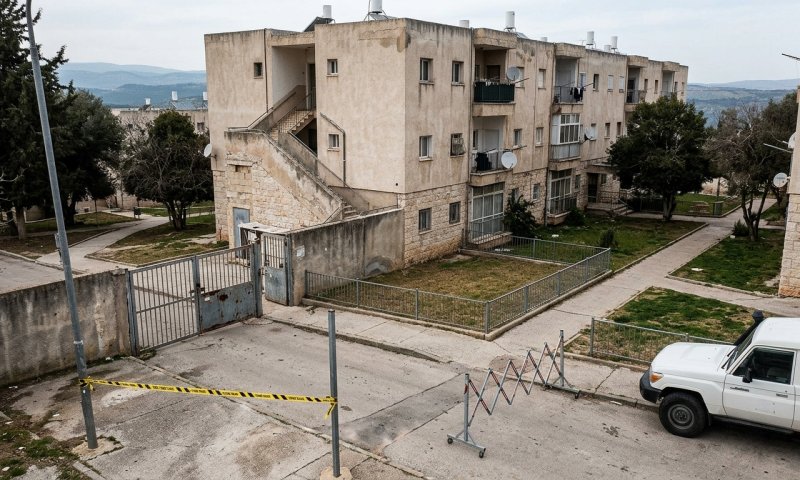 איזנקוט למשפחת היימנוט: אפנה לזיני על החקירה