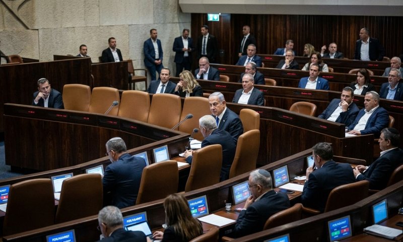 נתניהו זעם על דרעי שנעדר מהצבעת פיזור הכנסת