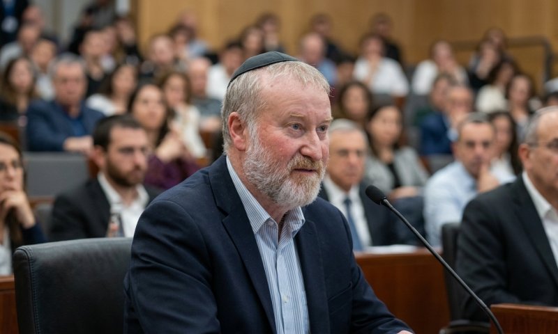 היועץ המשפטי לממשלה לשעבר אביחי מנדלבליט מונה לדיקן