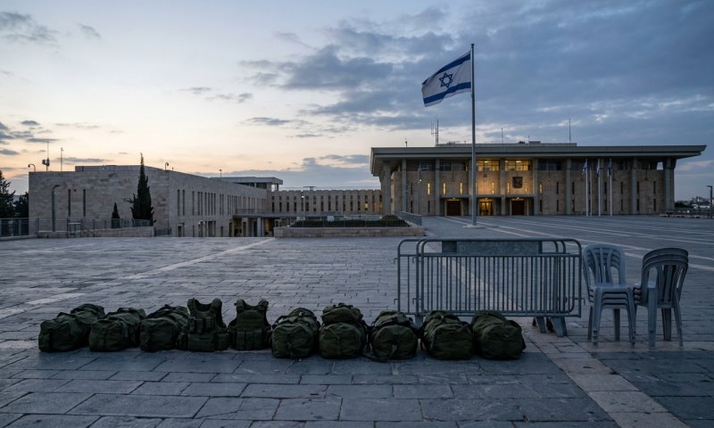 סמוטריץ' מבטיח לקצץ את ימי המילואים ל-30 בשנה