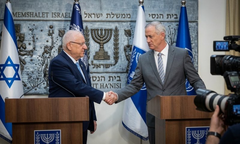 גנץ מאשים את ריבלין בשקר: "לא הזהיר אותי - דחף אותי להקים את הממשלה"